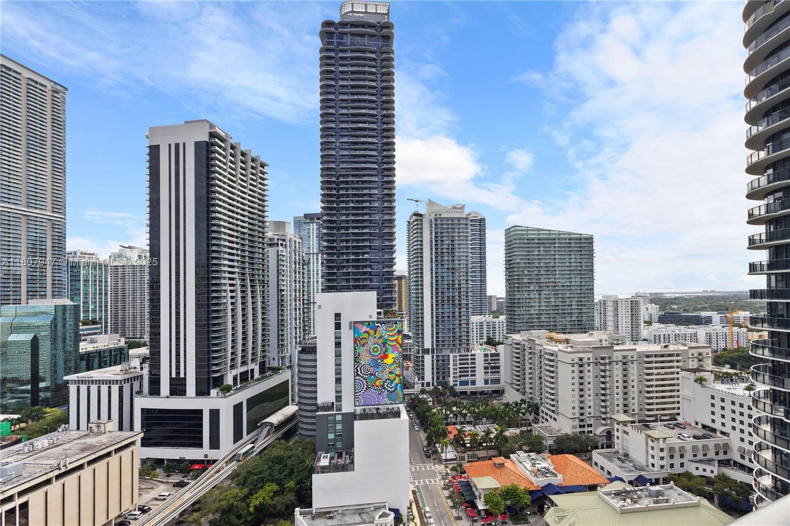 801 SMA RESIDENCES CONDO - Residential