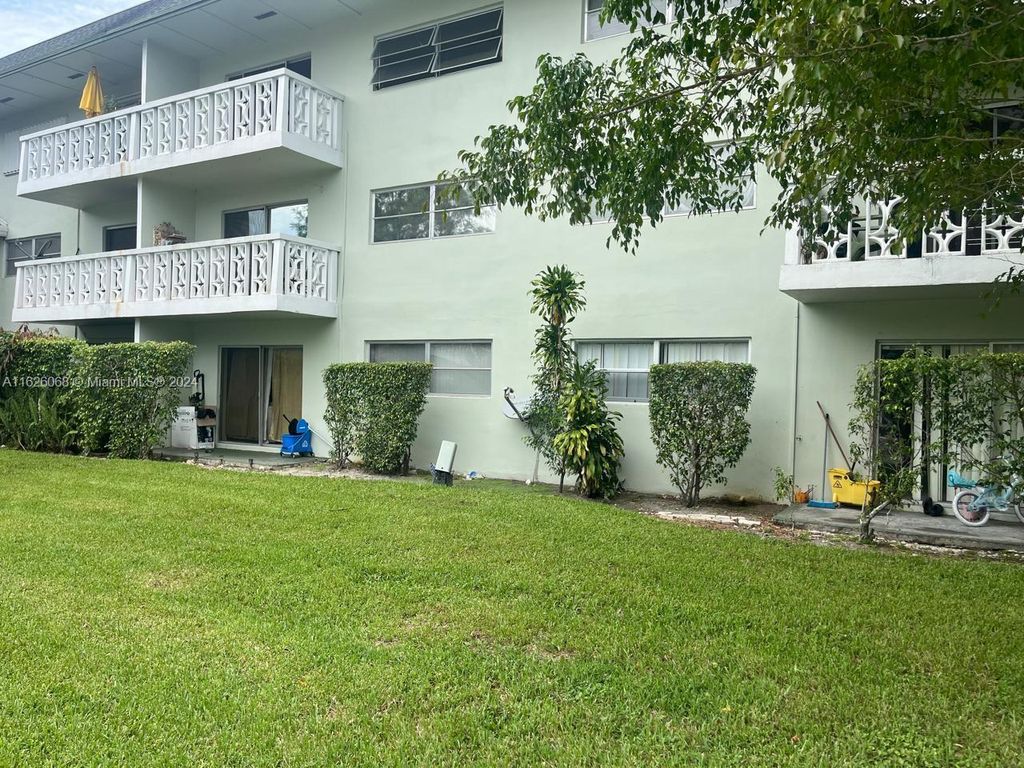 Photo of 4200 NW 3rd Ct #133, Plantation, FL 33317 (MLS # A11626068)