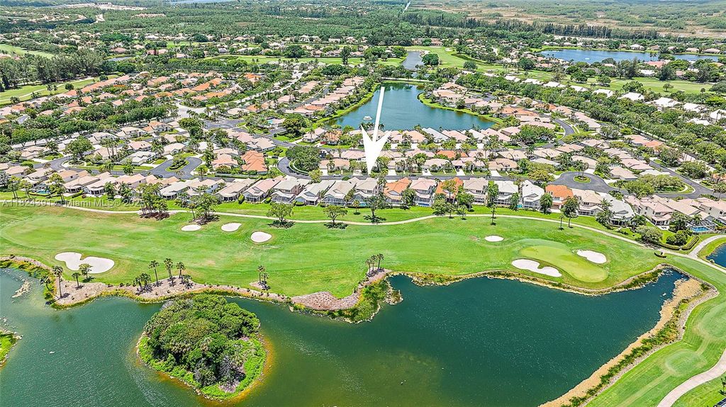 Photo of 313 Eagleton Golf Dr, Palm Beach Gardens, FL 33418 (MLS # A11824391)