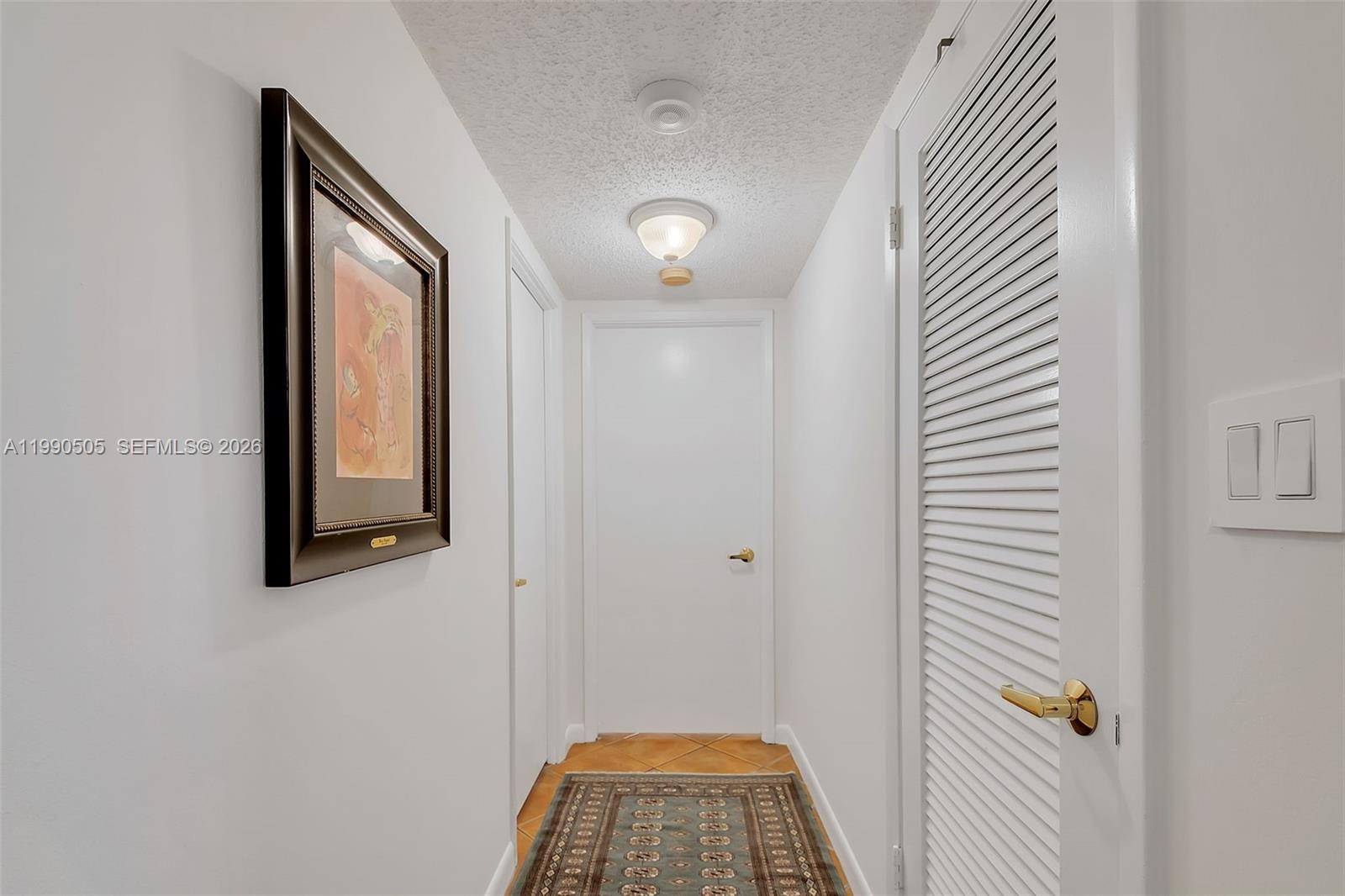 Roney Palace - Residential Lease