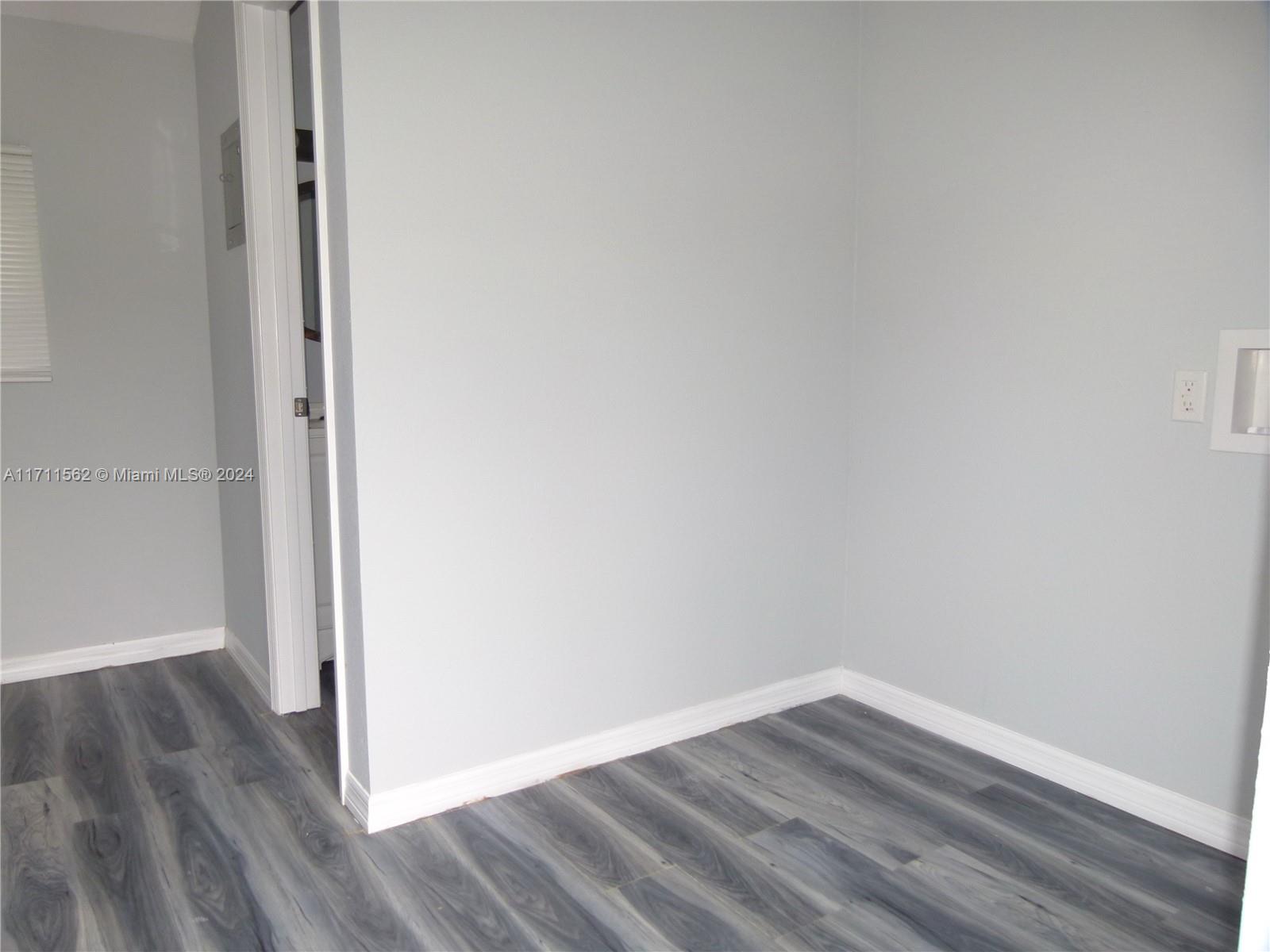 Silver Palms RV Resort - Land