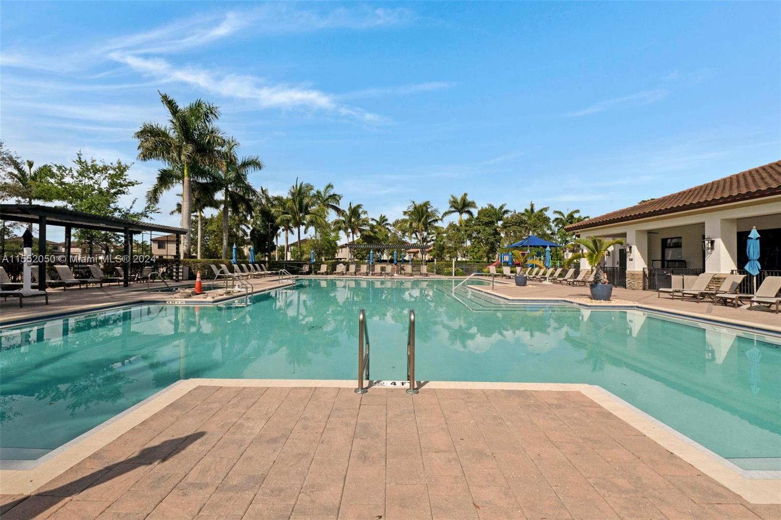 COCO PALM ESTATES - Residential
