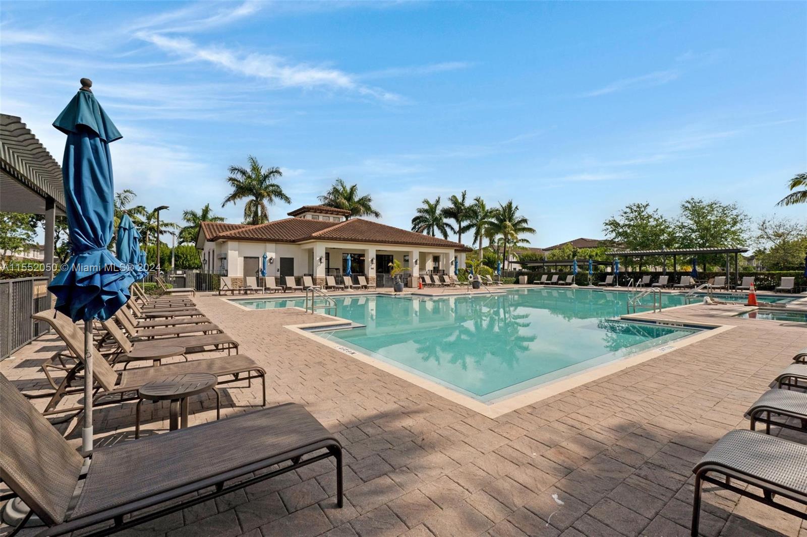 COCO PALM ESTATES - Residential