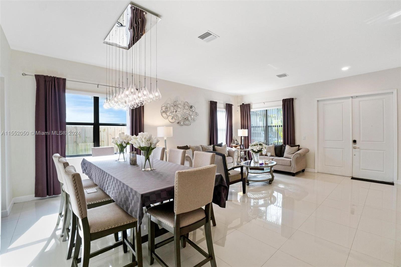 COCO PALM ESTATES - Residential