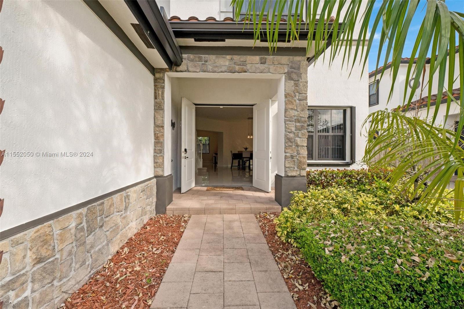 COCO PALM ESTATES - Residential