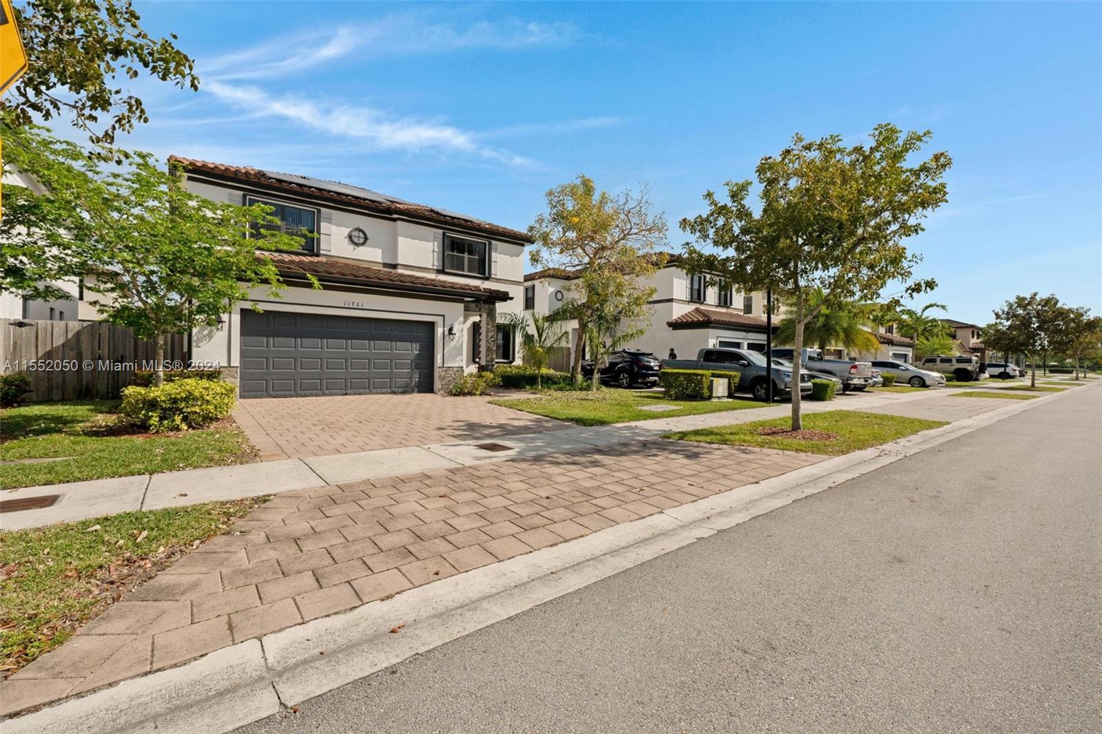 COCO PALM ESTATES - Residential