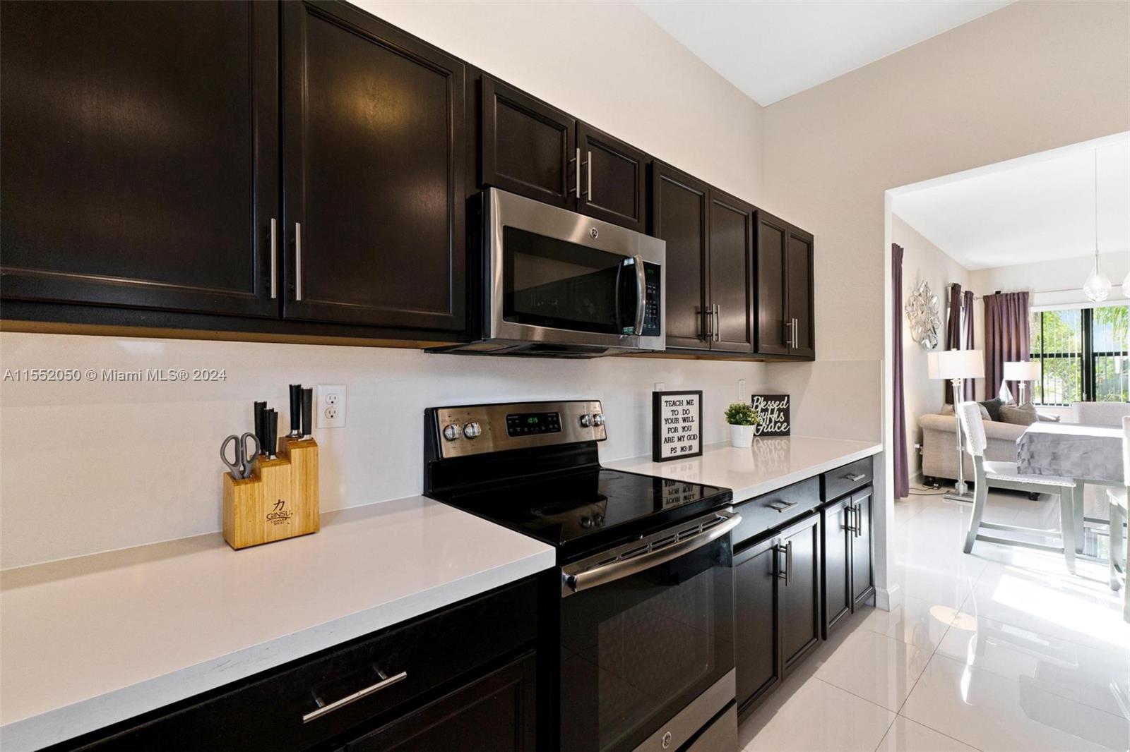 COCO PALM ESTATES - Residential