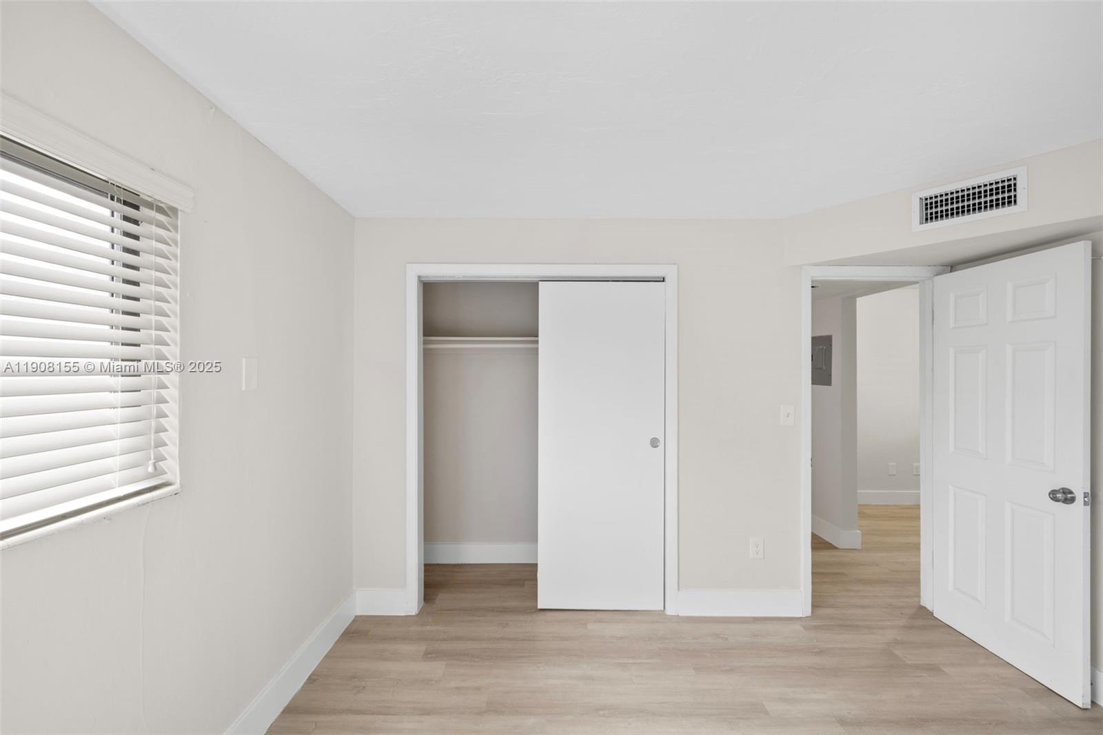 FLA FRUIT LAND CO SUB - Residential Lease