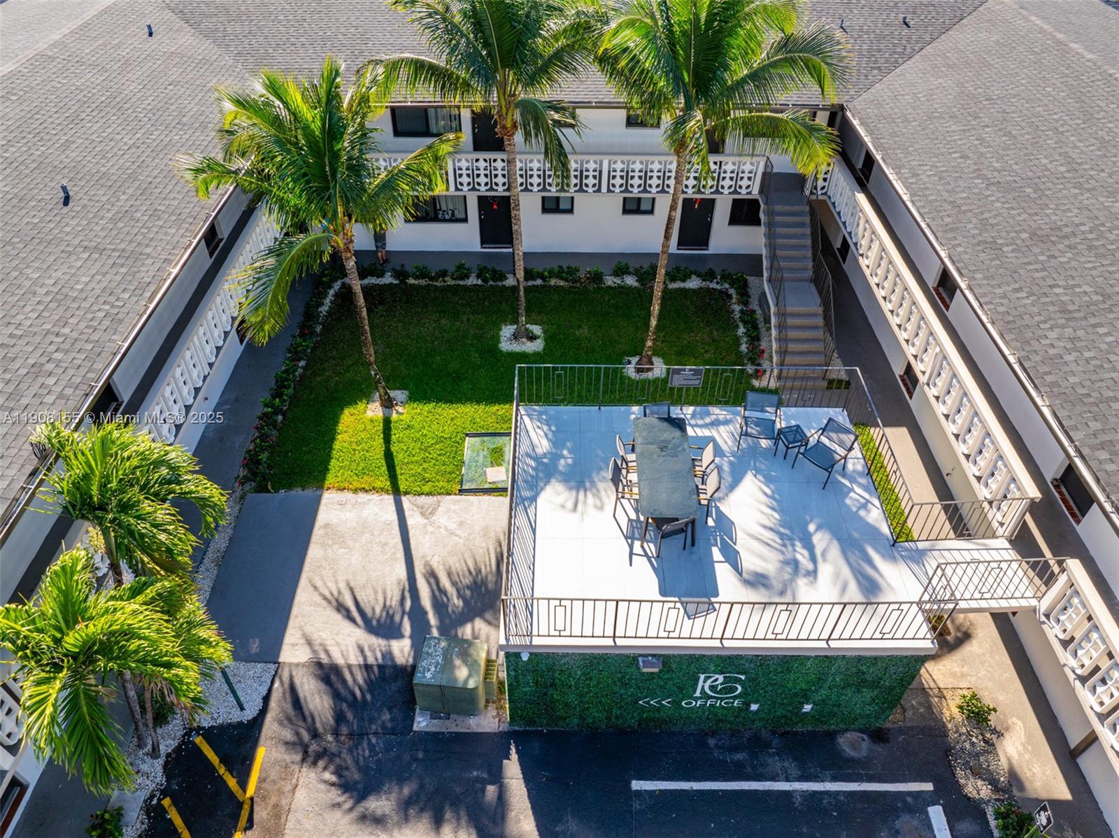 FLA FRUIT LAND CO SUB - Residential Lease