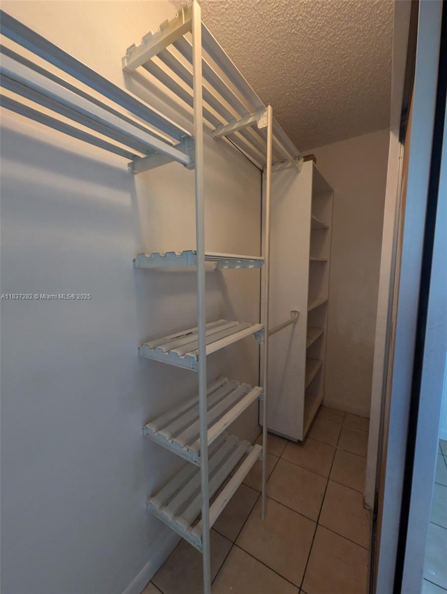 LINDEN GARDENS - Residential