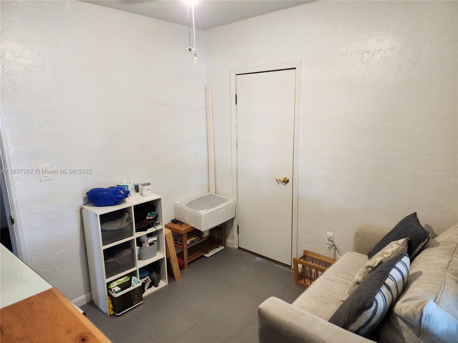 LINDEN GARDENS - Residential