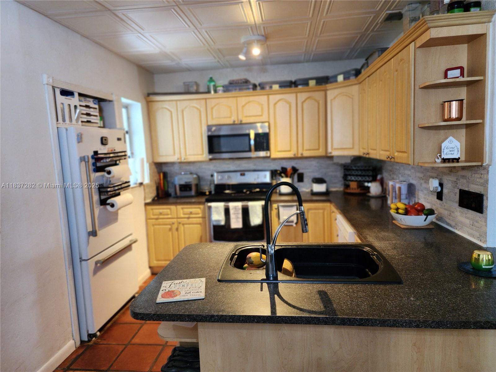 LINDEN GARDENS - Residential