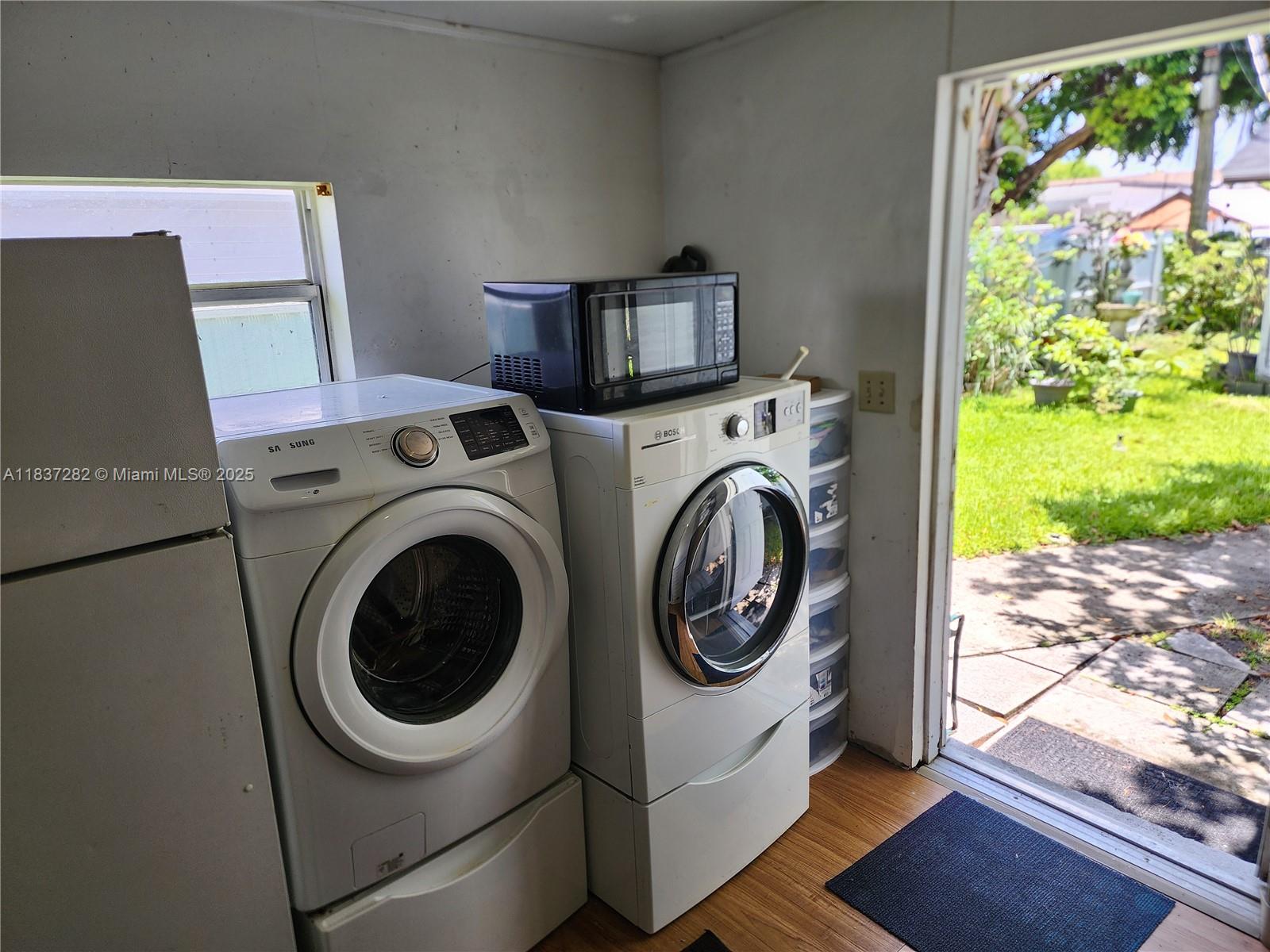 LINDEN GARDENS - Residential