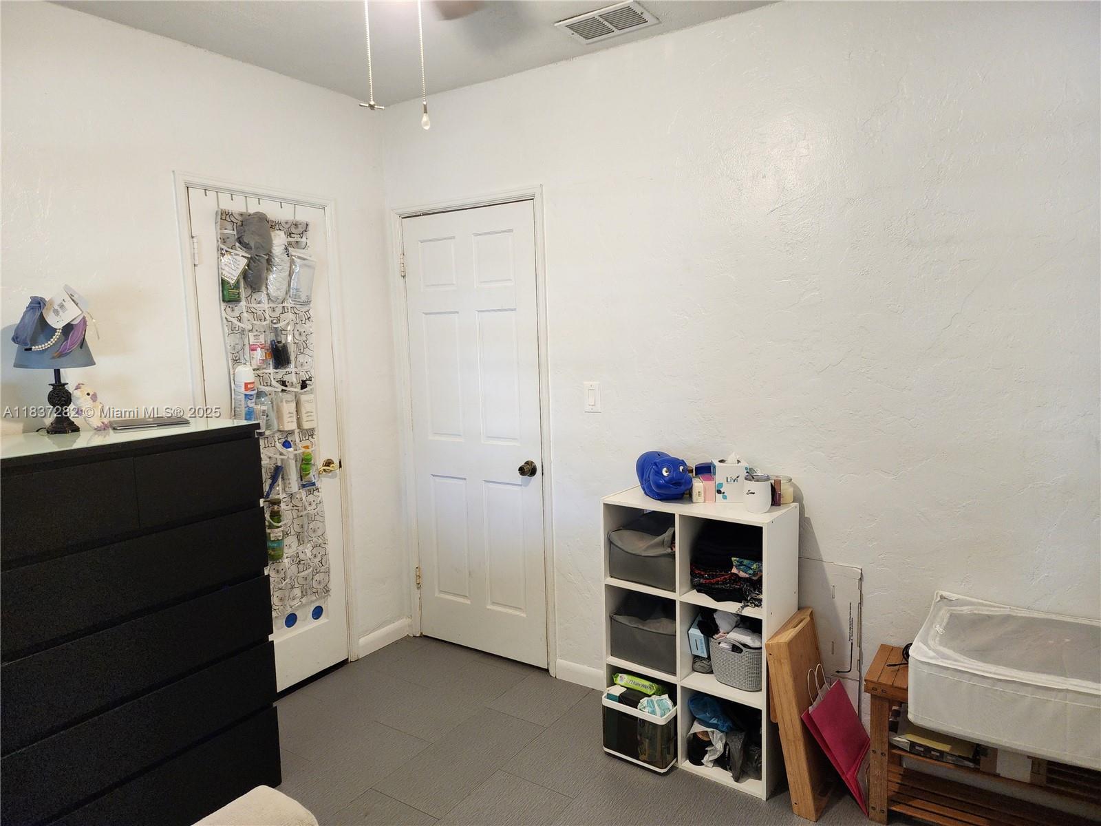 LINDEN GARDENS - Residential