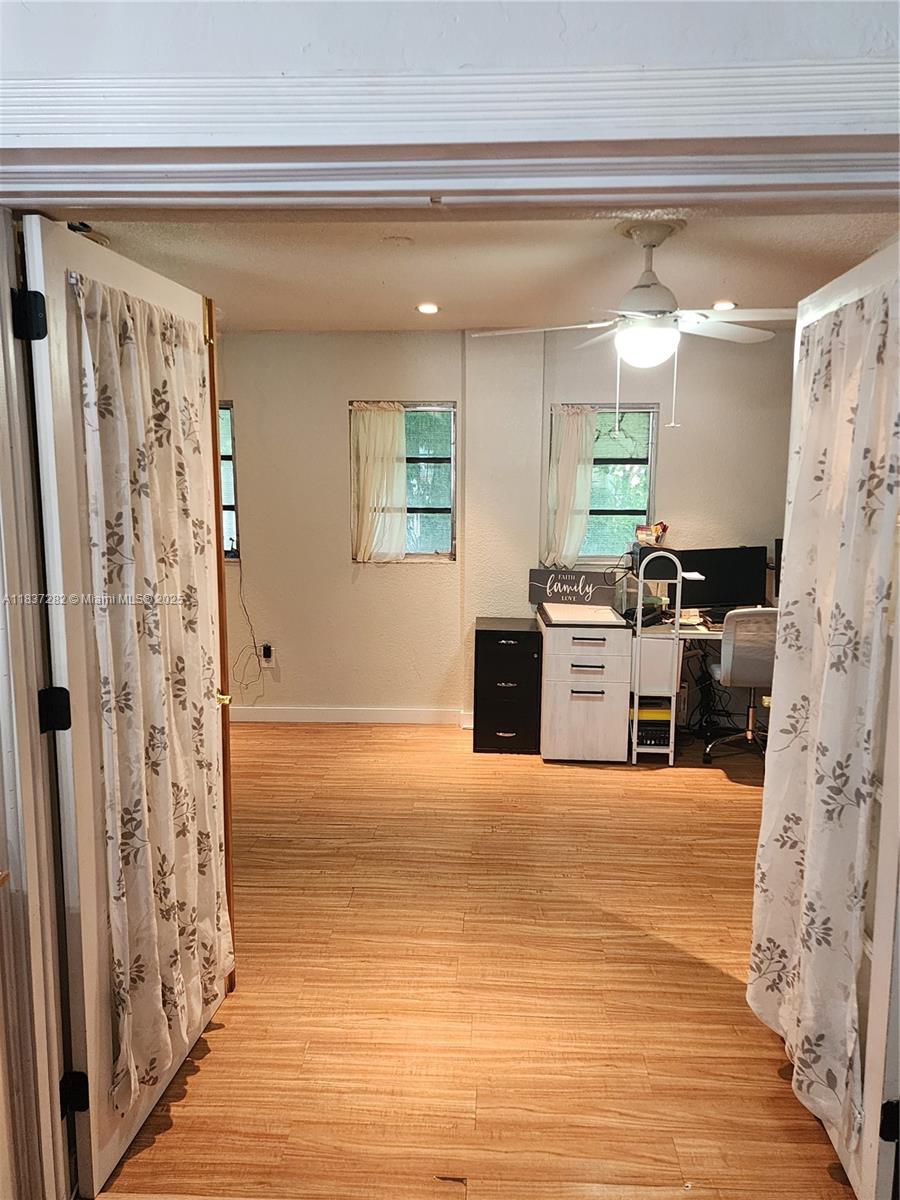 LINDEN GARDENS - Residential