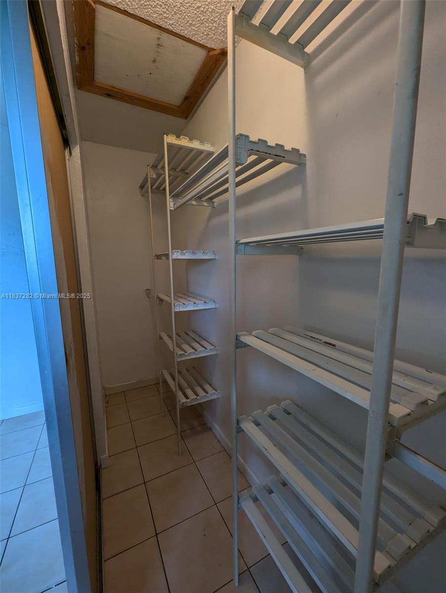 LINDEN GARDENS - Residential