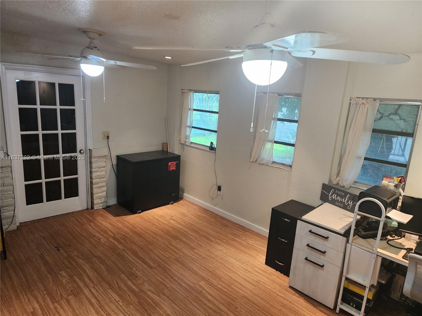 LINDEN GARDENS - Residential