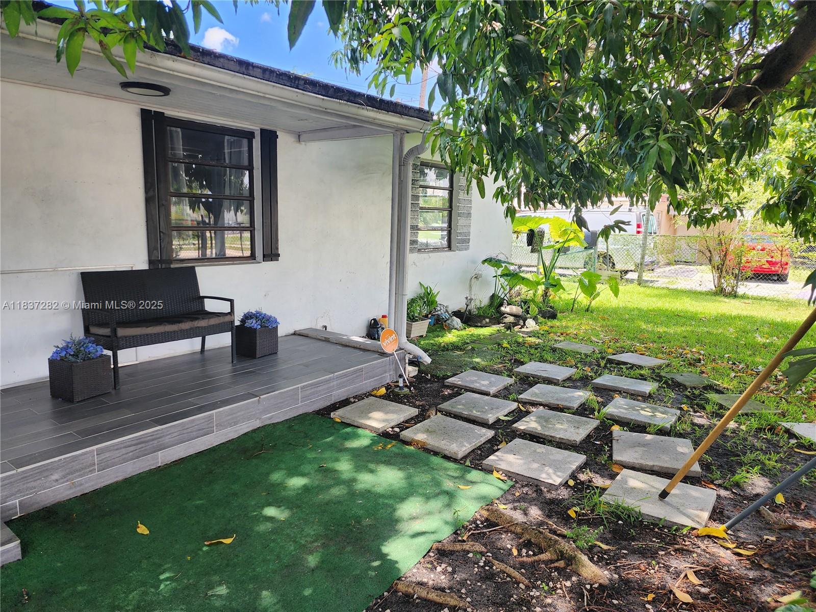 LINDEN GARDENS - Residential