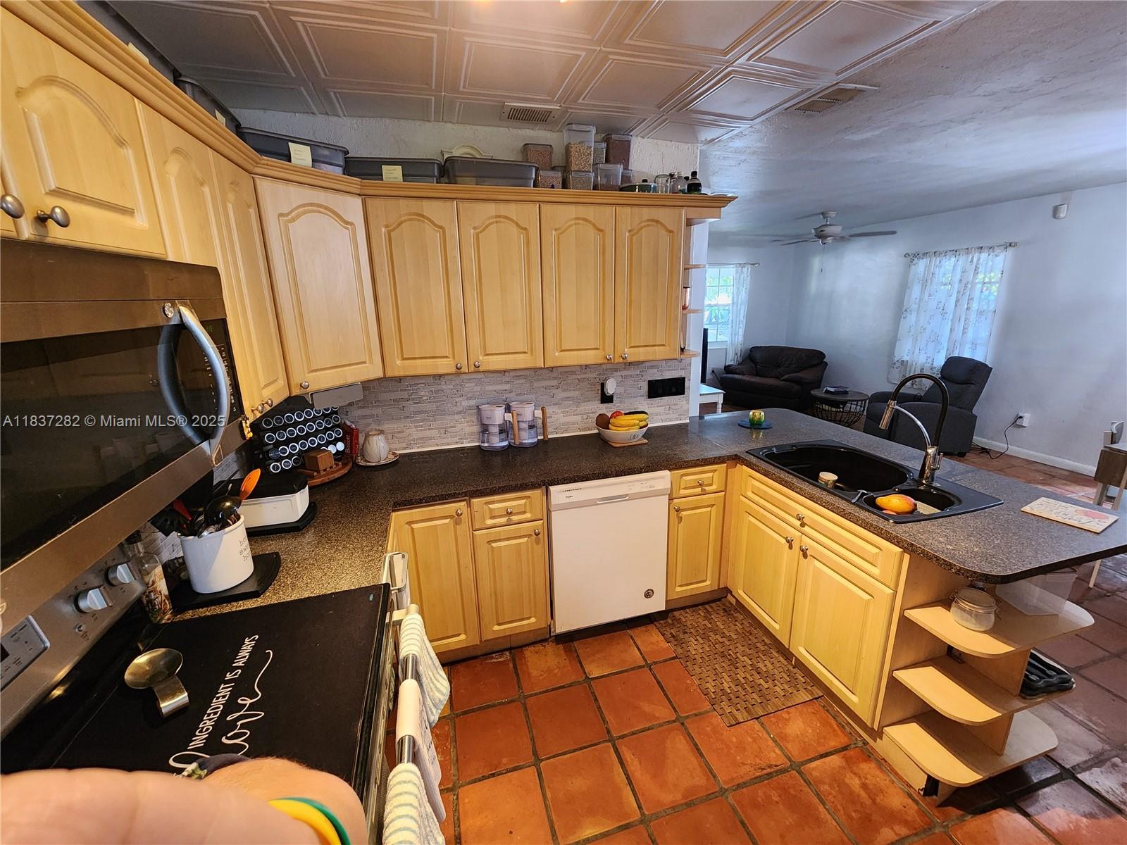 LINDEN GARDENS - Residential