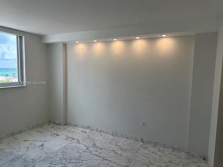 OCEAN POINT CONDO - Residential Lease