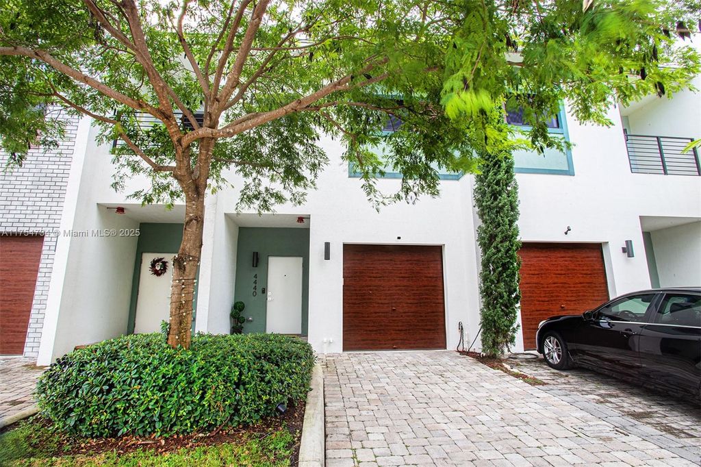 Photo of 4440 NW 8th Ct #4440, Plantation, FL 33317 (MLS # A11754734)