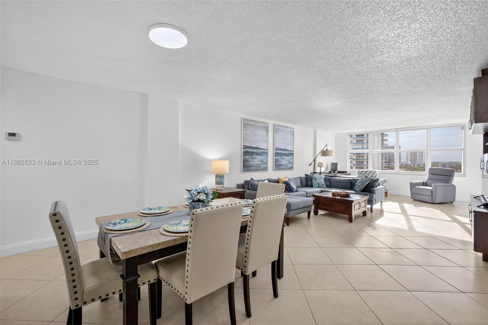 SEA AIR TOWERS CONDO - Residential