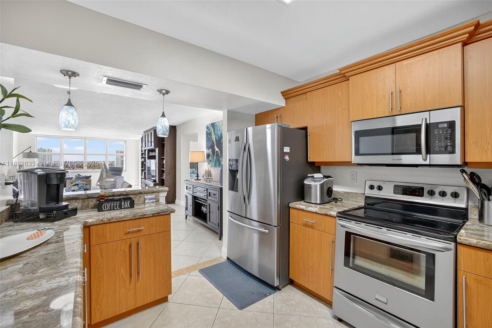 SEA AIR TOWERS CONDO - Residential