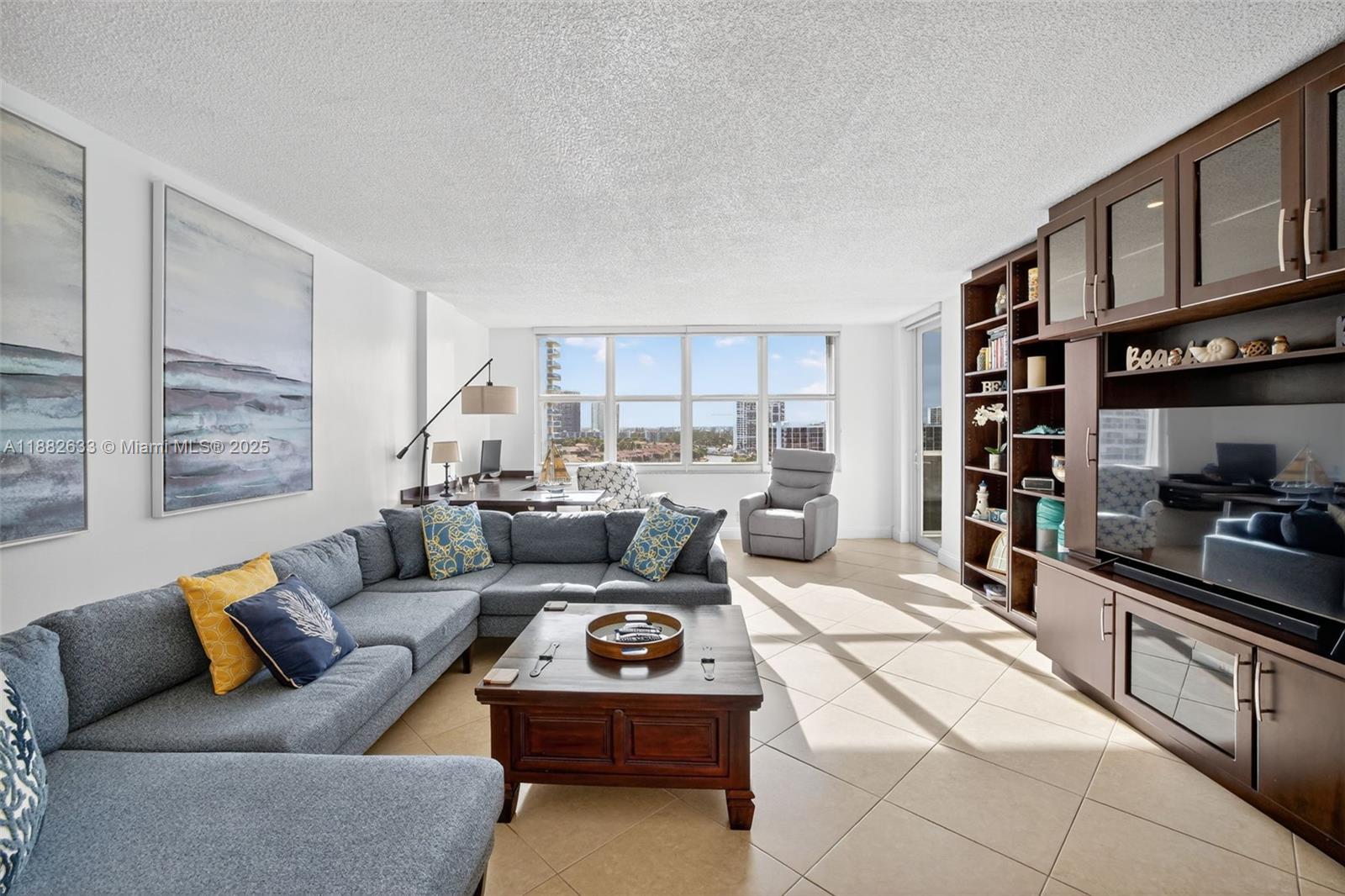 3725 S Ocean Dr 1127