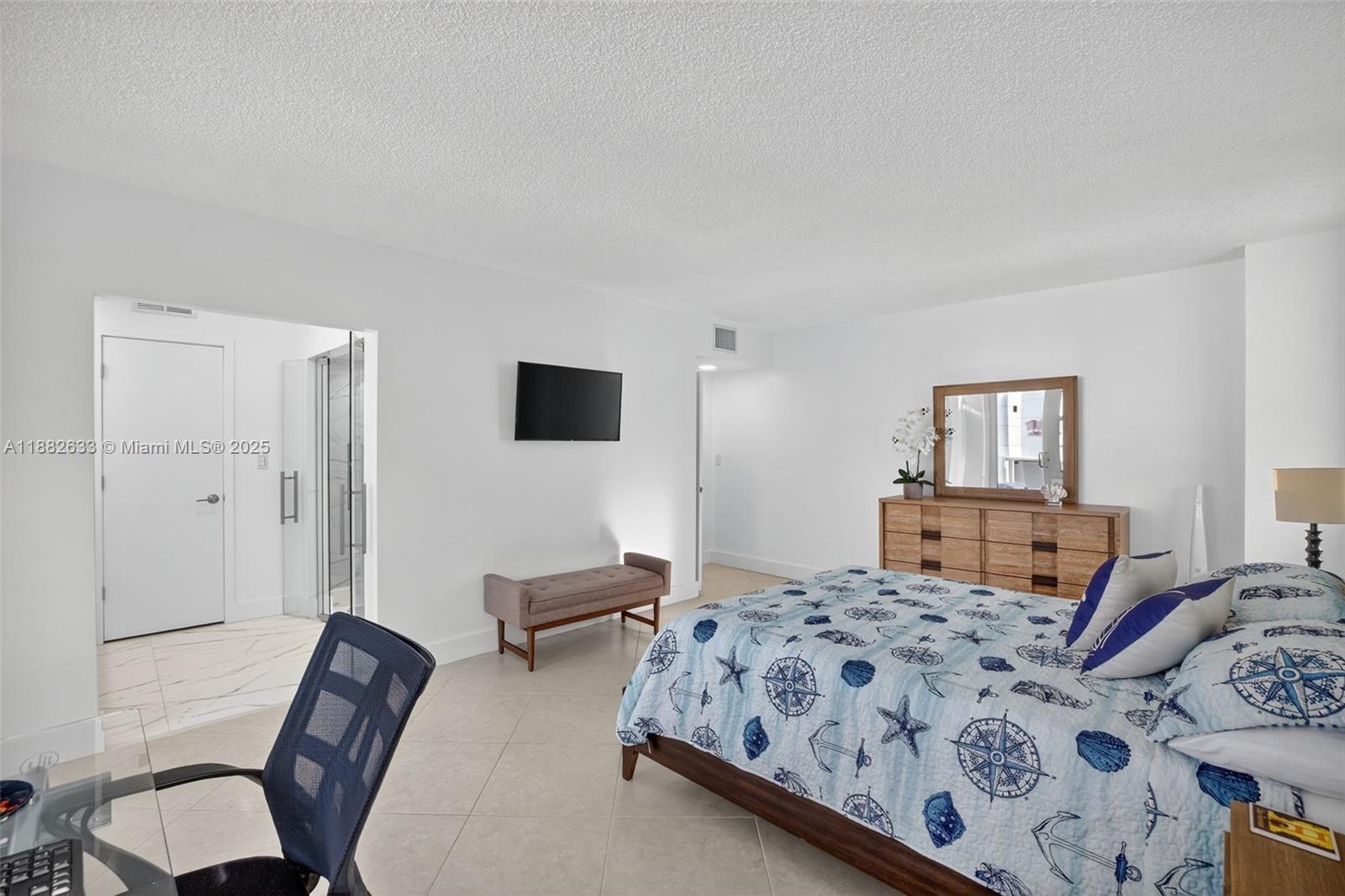 SEA AIR TOWERS CONDO - Residential