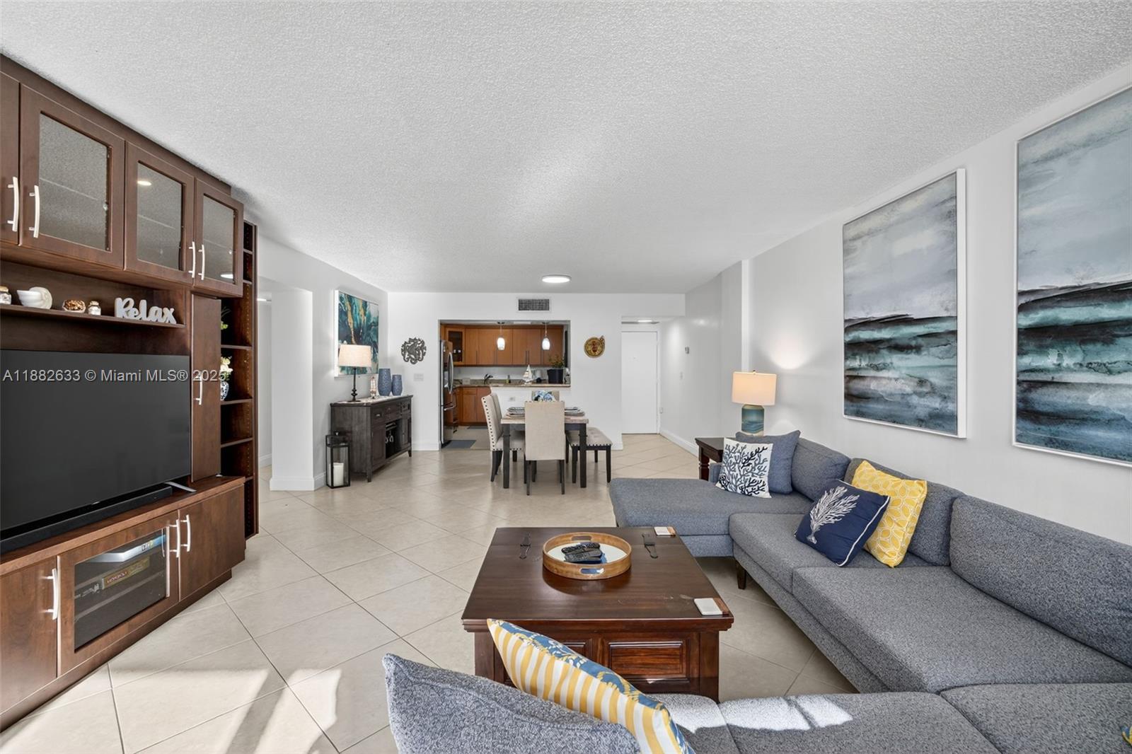 SEA AIR TOWERS CONDO - Residential