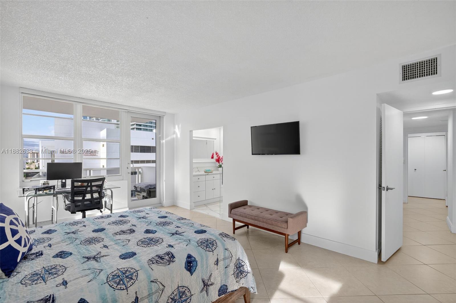 SEA AIR TOWERS CONDO - Residential