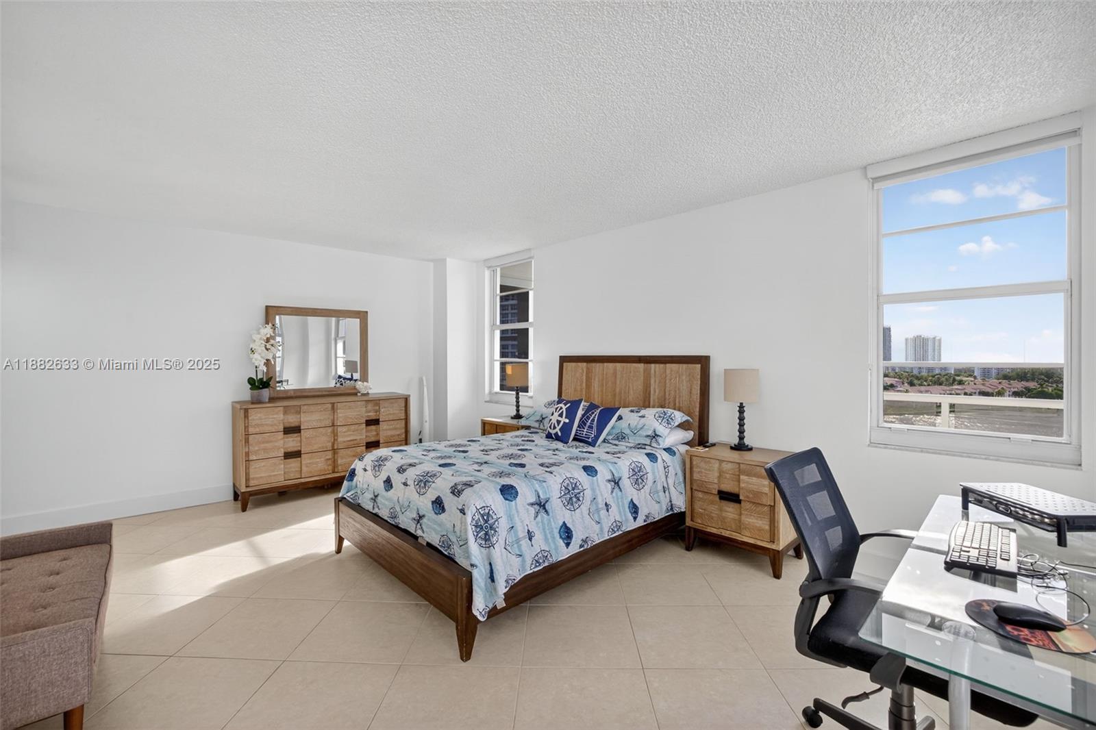 SEA AIR TOWERS CONDO - Residential