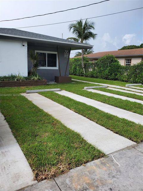 1170 NE 111th St 1170 Miami FL 33161