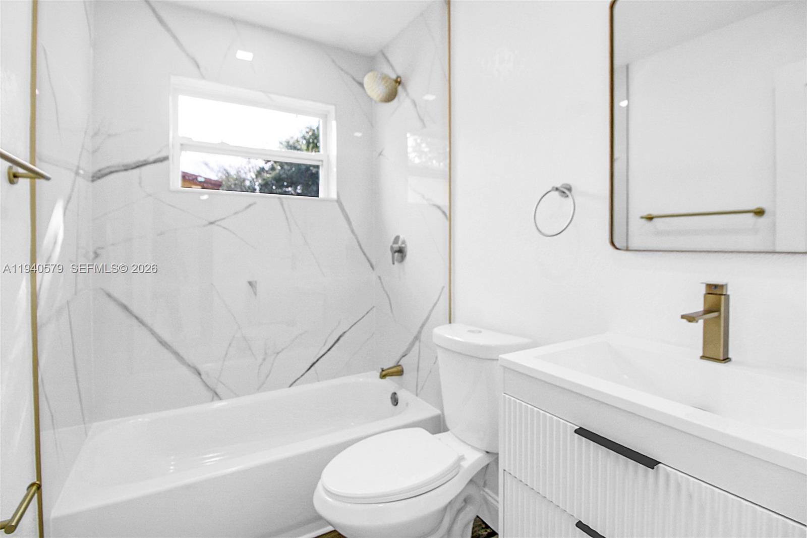 PLAZA ESTATES 2ND SEC - Residential