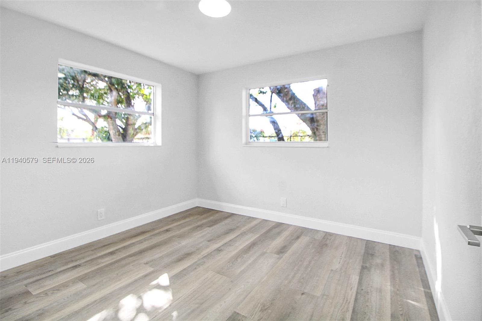 PLAZA ESTATES 2ND SEC - Residential