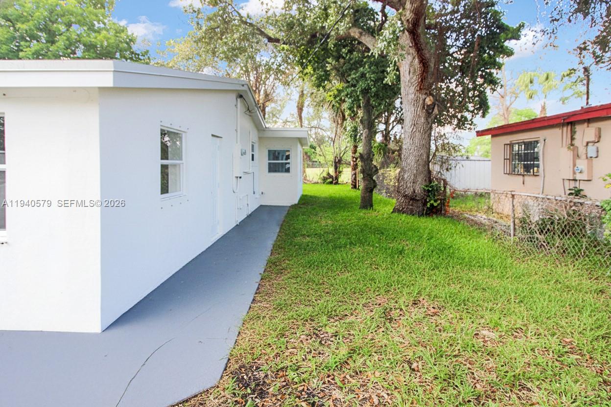 PLAZA ESTATES 2ND SEC - Residential