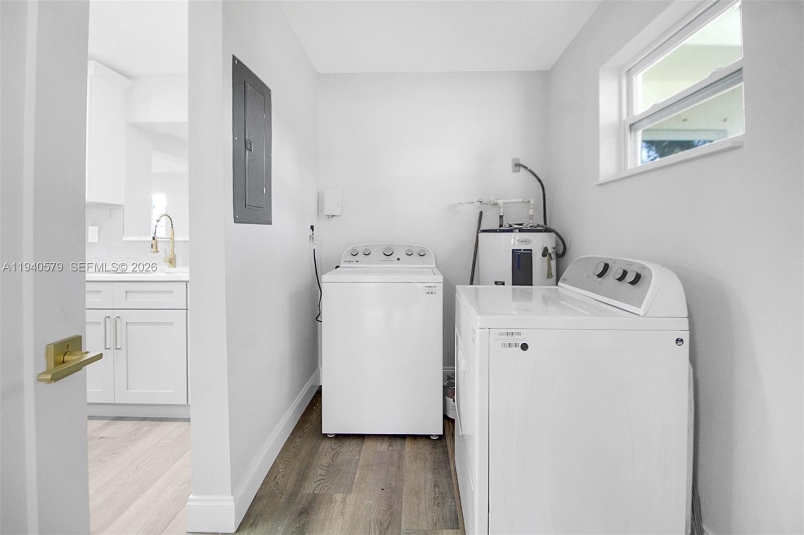 PLAZA ESTATES 2ND SEC - Residential