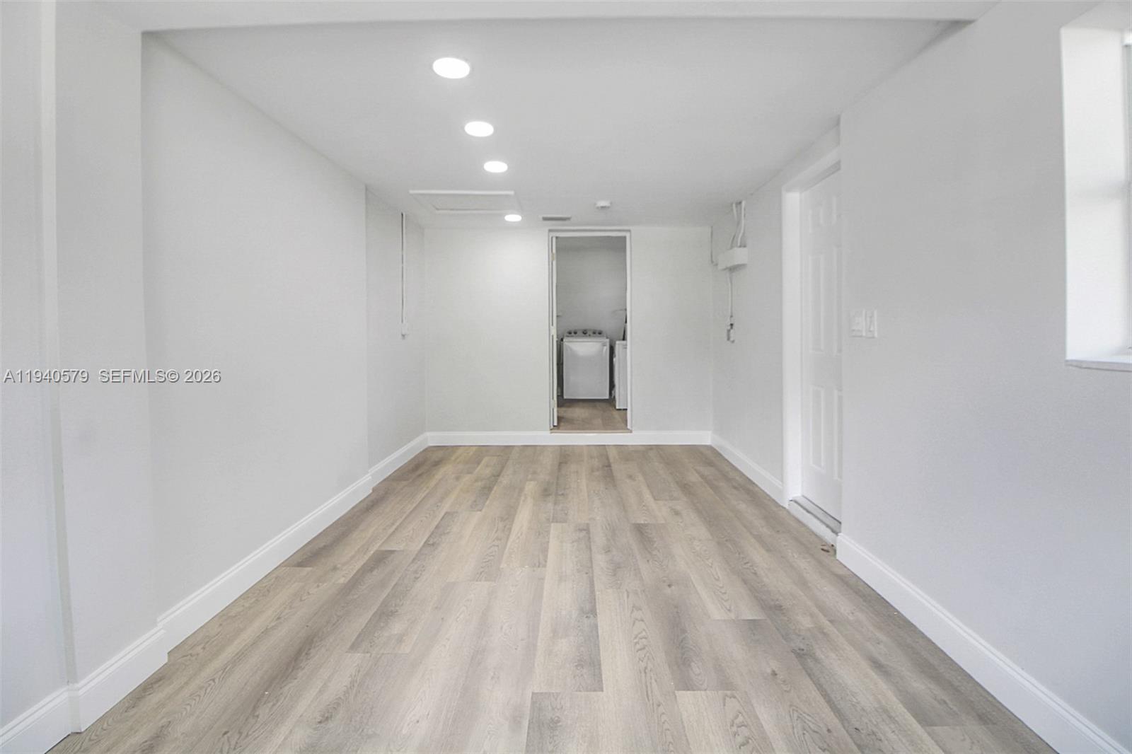 PLAZA ESTATES 2ND SEC - Residential