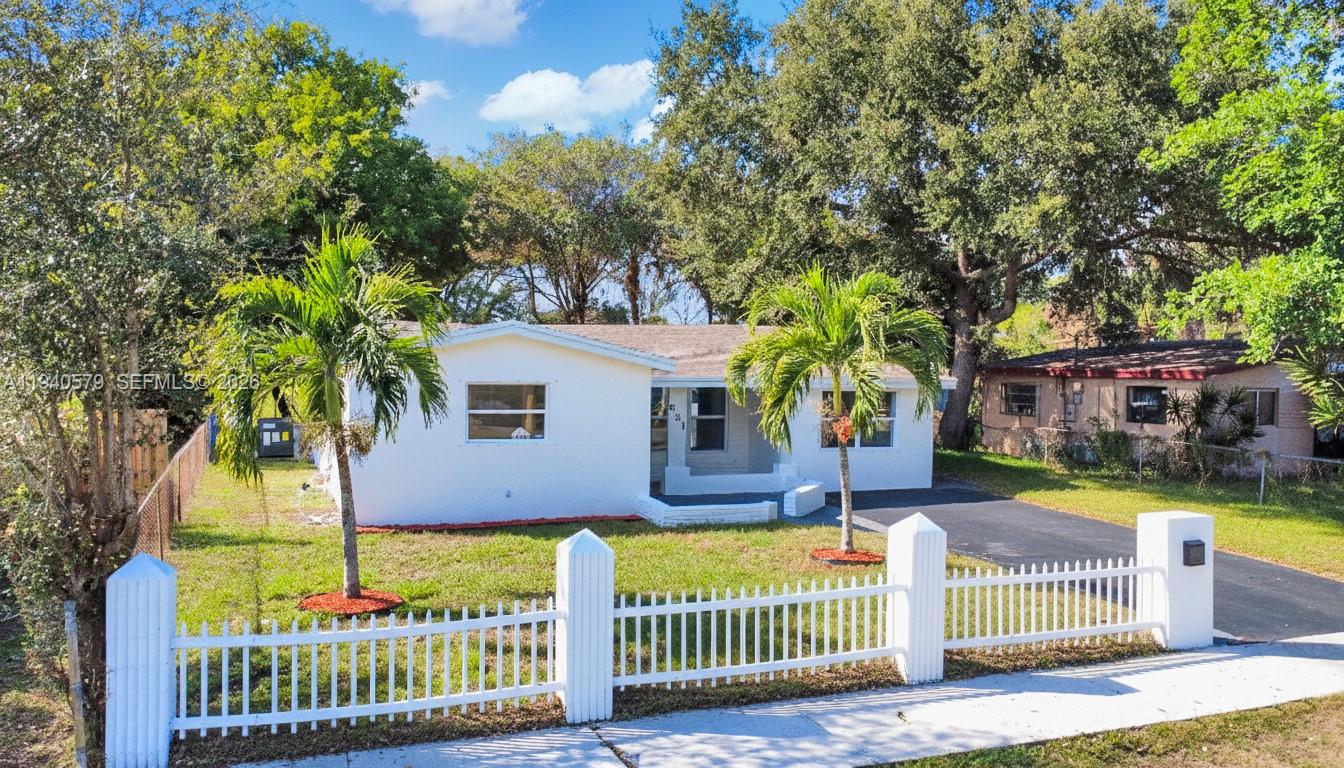 PLAZA ESTATES 2ND SEC - Residential