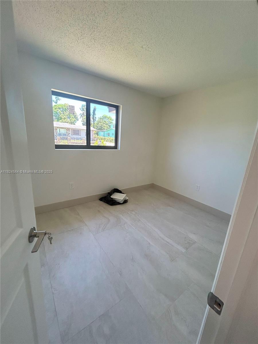 CAROL CITY CENTER ESTATES - Residential