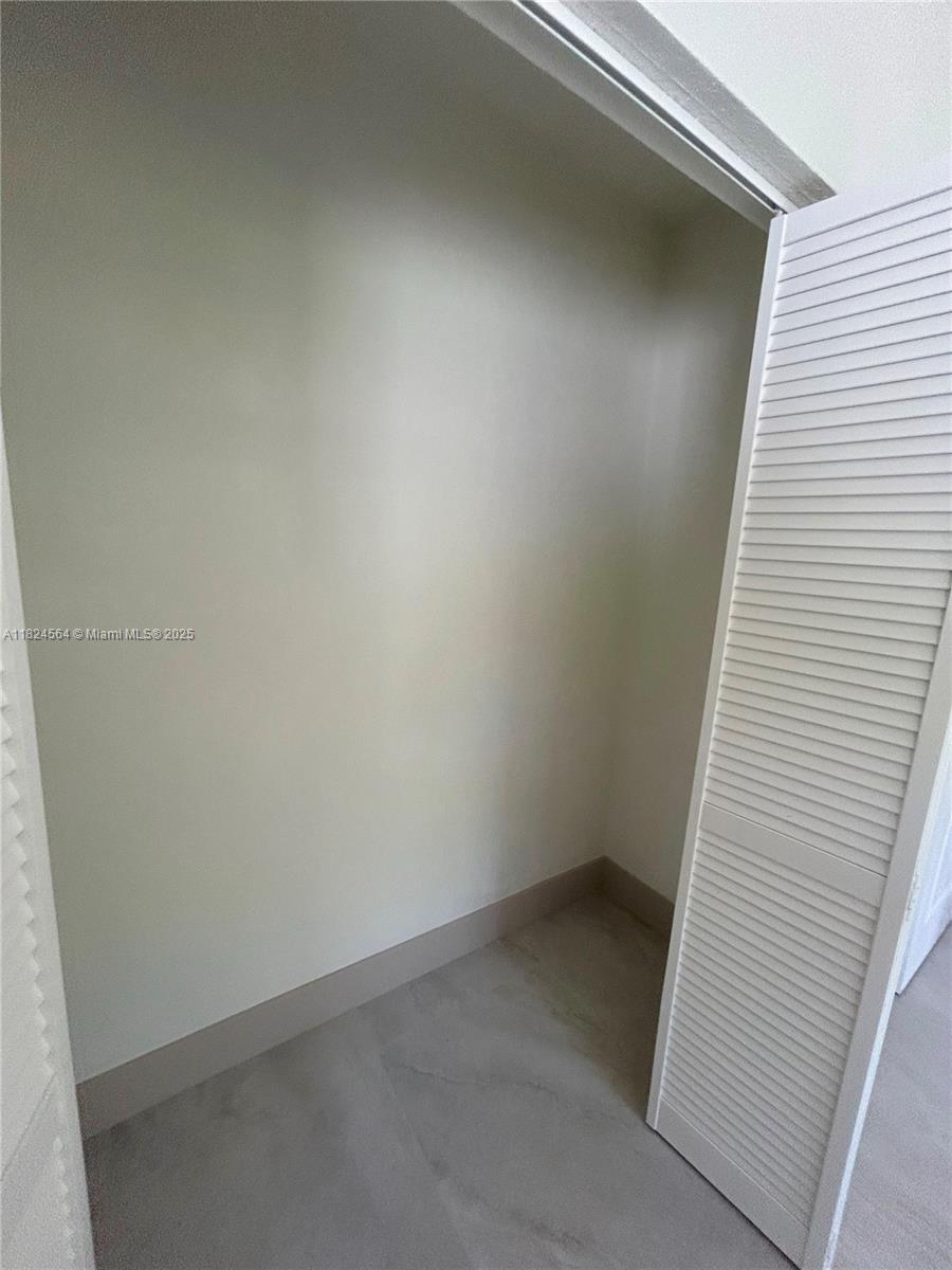 CAROL CITY CENTER ESTATES - Residential