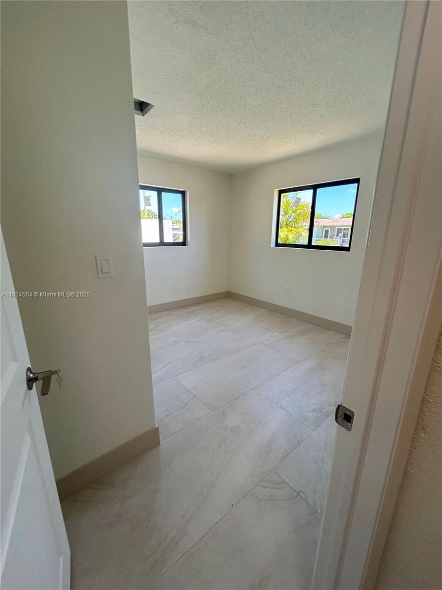 CAROL CITY CENTER ESTATES - Residential