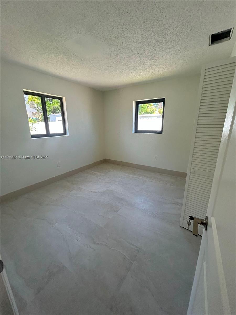 CAROL CITY CENTER ESTATES - Residential