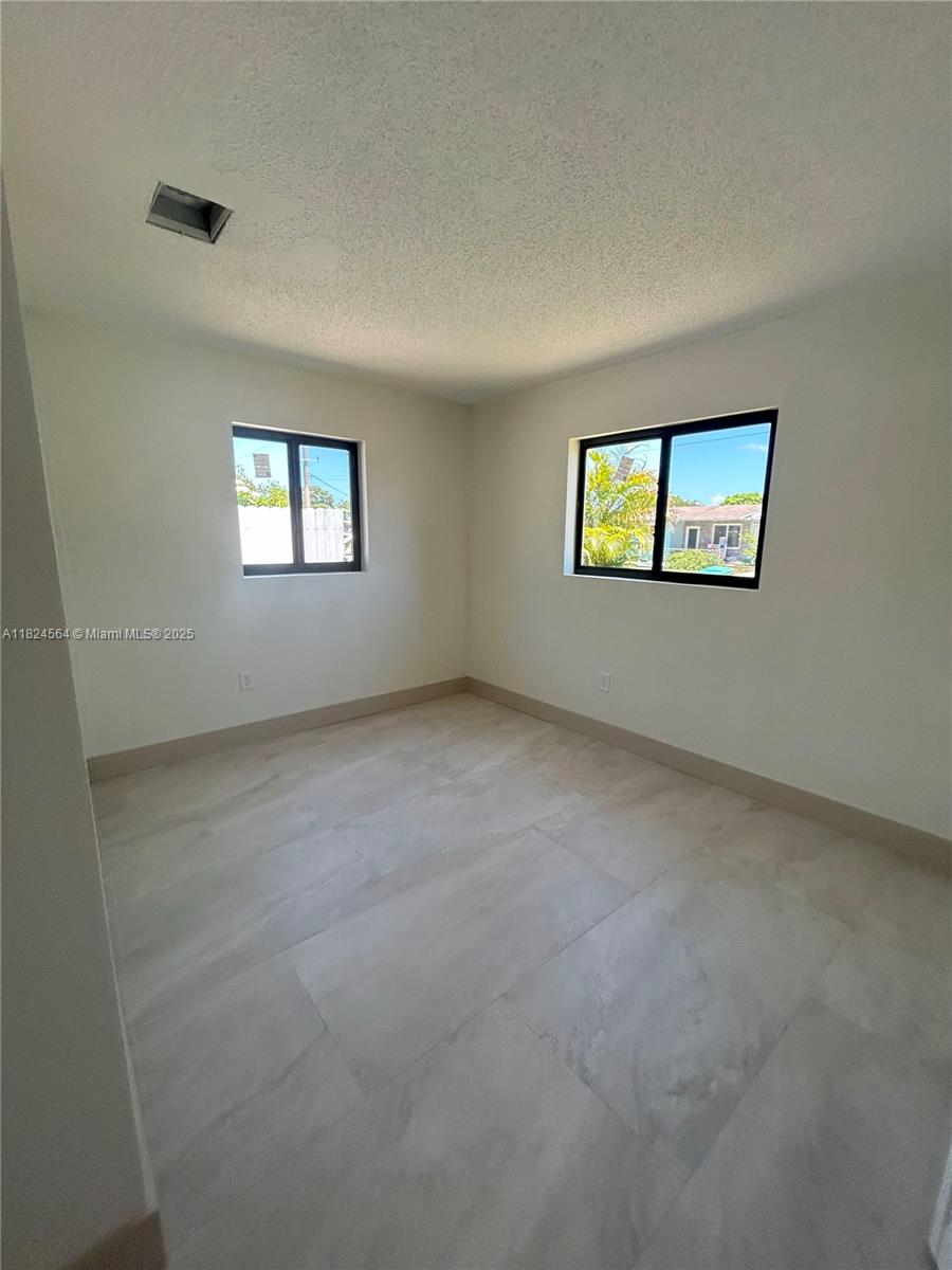 CAROL CITY CENTER ESTATES - Residential