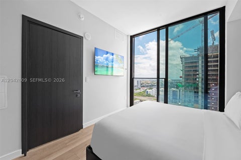 Tiny photo for 20 NE 11 ST #2410, Miami, FL 33132 (MLS # A12042809)