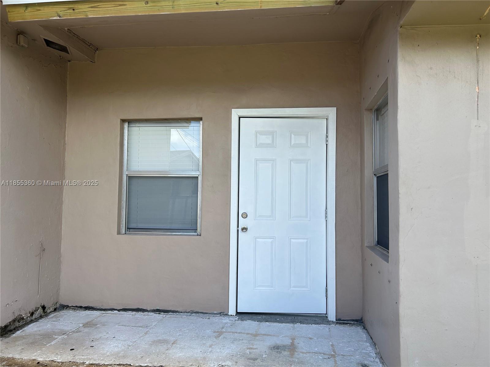 Small apartment efficiency style, one renovated bathroom and a large bedroom, small living room ,full kitchen area new appliances, small dinning space, central air conditioner, private entrance , covered patio and fron in ground small terrace, 2 parking spaces, in a great area, close to flagler st. a xpresways, and miami airport.