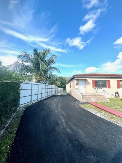 REV - Residential Lease