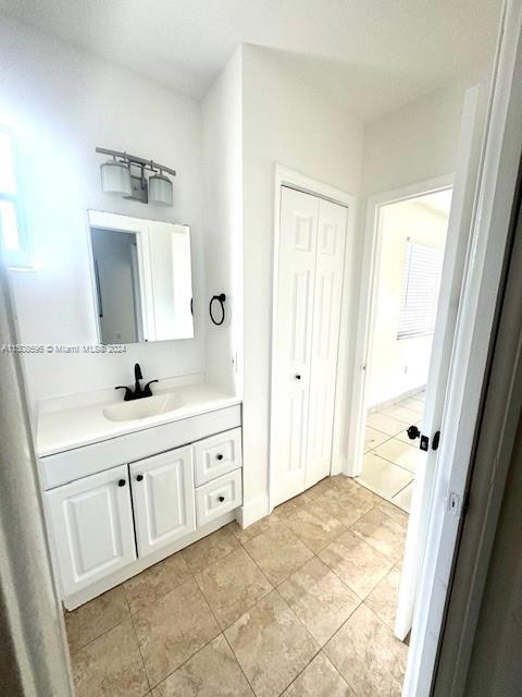 REV - Residential Lease