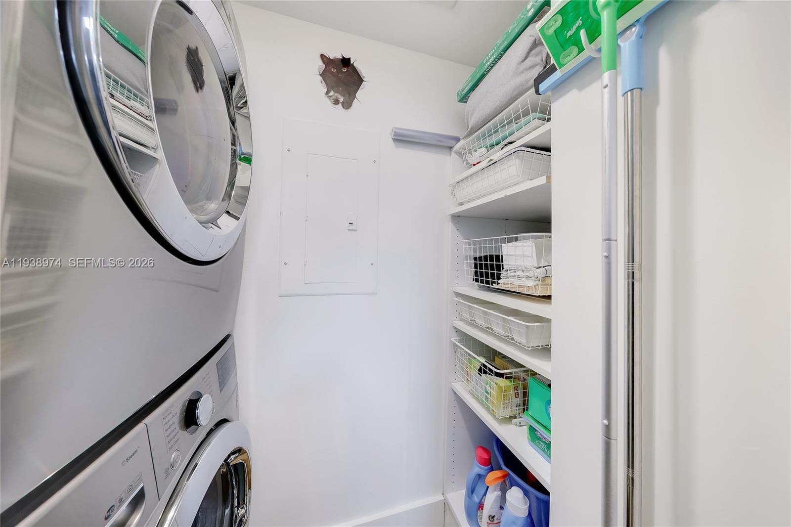 THE COSMOPOLITAN RESIDENC - Residential