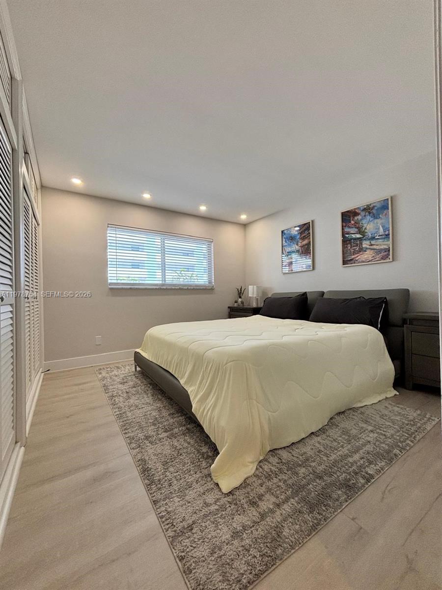 WINDSOR CONDO - Residential